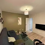 Appartement Charmant 17Eme