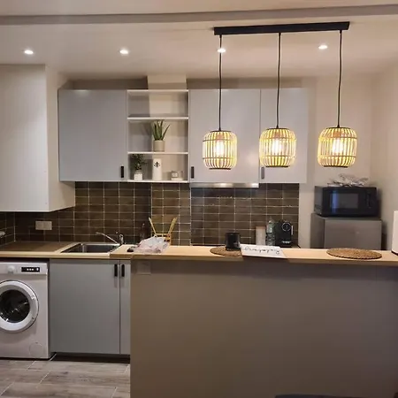17eme Apartment
